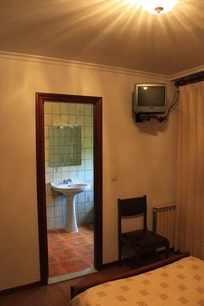 Hotel Hostal Monte Rio Trescares Zimmer foto